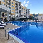 Romantic Florence Апартаменты Свети-Влас